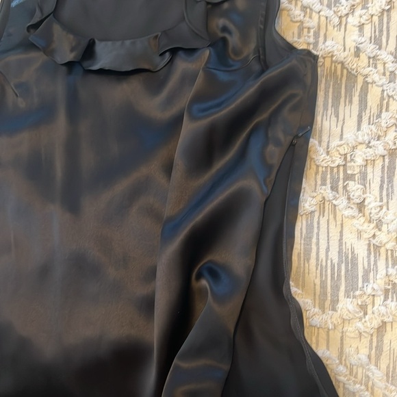 Vintage 100% Silk Tank Ruffled Neck in Black | M - Picture 5 of 7